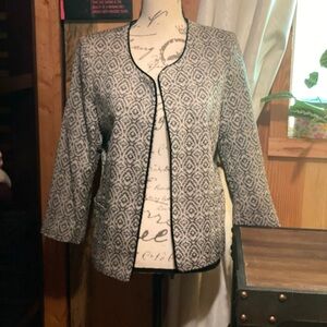 Host Pick 🌟 Pleione Blazer